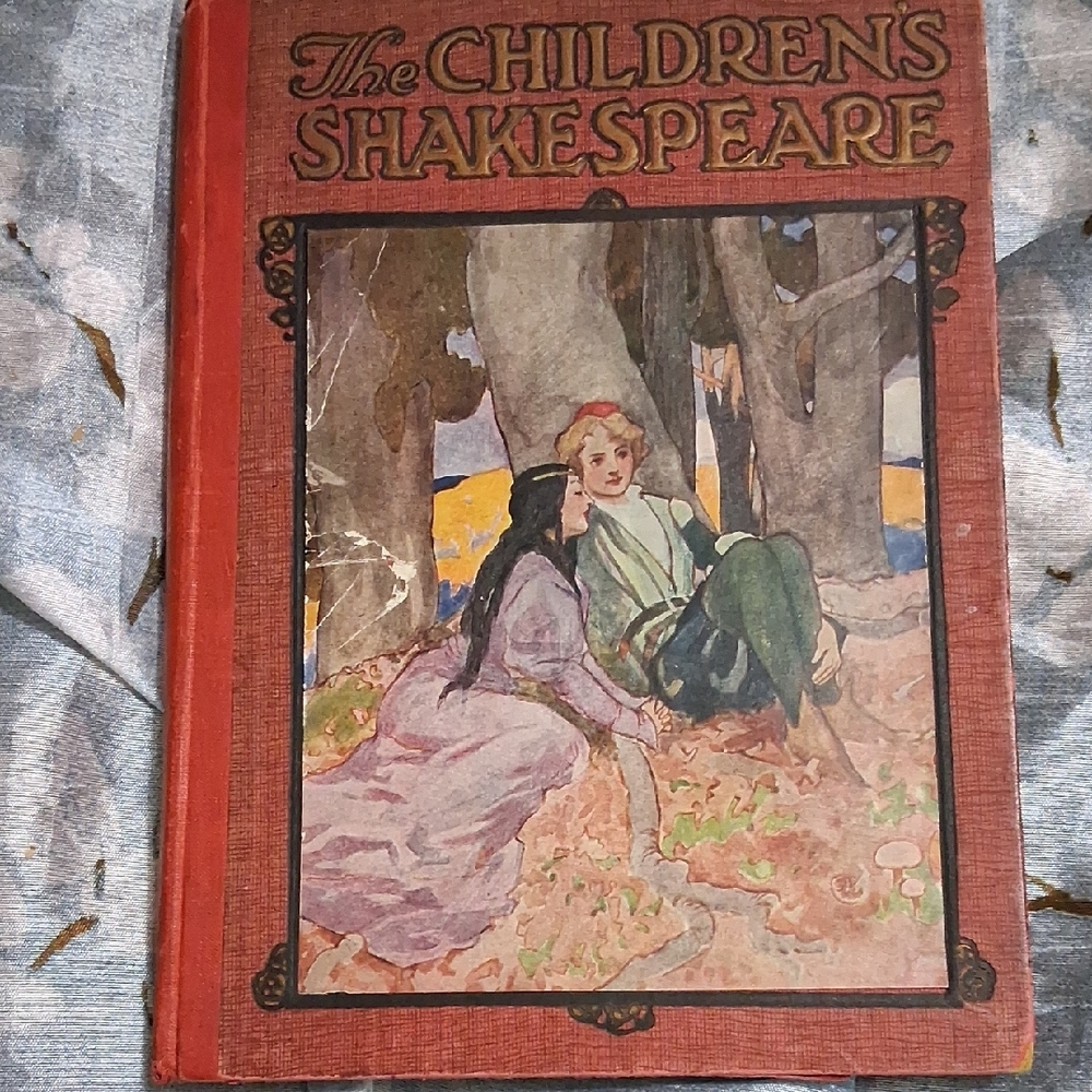 The Children's Shakespeare Hard Cover